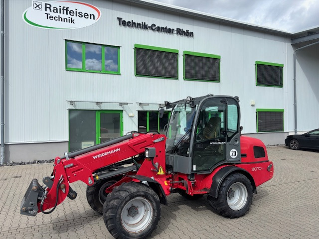 Weidemann 3070 CX80 T - Utovarivač: slika Weidemann 3070 CX80 T - Utovarivač Weidemann 3070 CX80 T - Utovarivač: slika Weidemann 3070 CX80 T - Utovarivač