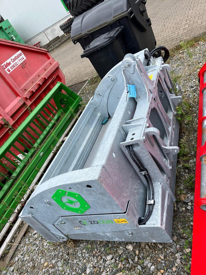 Zocon Hochkippschaufel 200 - Prednji utovarivač za traktor: slika Zocon Hochkippschaufel 200 - Prednji utovarivač za traktor Zocon Hochkippschaufel 200 - Prednji utovarivač za traktor: slika Zocon Hochkippschaufel 200 - Prednji utovarivač za traktor