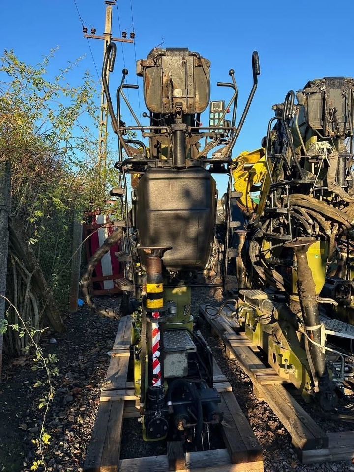 Loglift F150 Z80 - Kamionska dizalica: slika Loglift F150 Z80 - Kamionska dizalica Loglift F150 Z80 - Kamionska dizalica: slika Loglift F150 Z80 - Kamionska dizalica