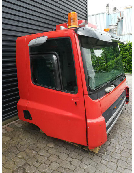 DAF CF EURO 3 - Kabina i unutrašnjost za Kamion: slika DAF CF EURO 3 - Kabina i unutrašnjost za Kamion DAF CF EURO 3 - Kabina i unutrašnjost za Kamion: slika DAF CF EURO 3 - Kabina i unutrašnjost za Kamion