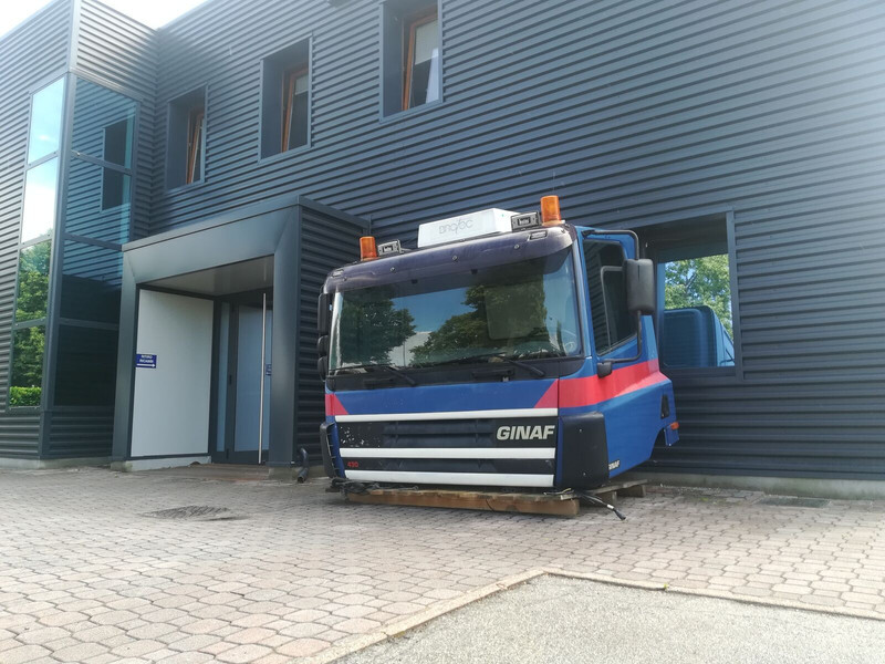 DAF CF65 CF75 CF85 Euro 3 - Kabina i unutrašnjost za Kamion: slika DAF CF65 CF75 CF85 Euro 3 - Kabina i unutrašnjost za Kamion DAF CF65 CF75 CF85 Euro 3 - Kabina i unutrašnjost za Kamion: slika DAF CF65 CF75 CF85 Euro 3 - Kabina i unutrašnjost za Kamion