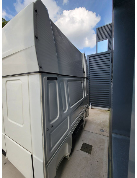 DAF XF 106 - XF106 - Kabina i unutrašnjost za Kamion: slika DAF XF 106 - XF106 - Kabina i unutrašnjost za Kamion DAF XF 106 - XF106 - Kabina i unutrašnjost za Kamion: slika DAF XF 106 - XF106 - Kabina i unutrašnjost za Kamion