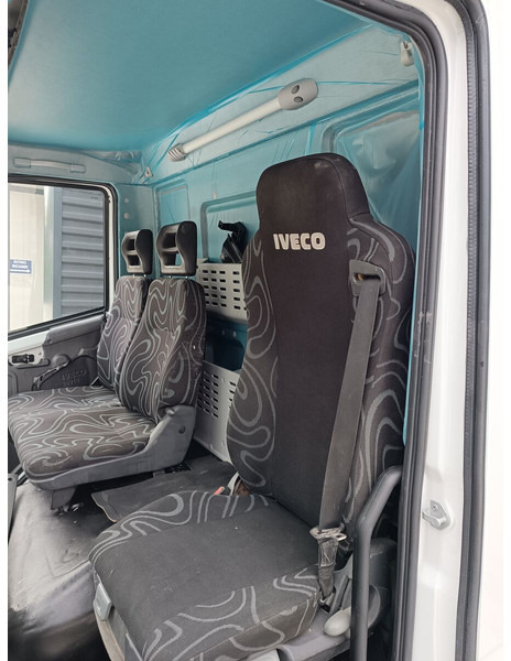 Iveco Eurocargo Euro 6 - Kabina i unutrašnjost za Kamion: slika Iveco Eurocargo Euro 6 - Kabina i unutrašnjost za Kamion Iveco Eurocargo Euro 6 - Kabina i unutrašnjost za Kamion: slika Iveco Eurocargo Euro 6 - Kabina i unutrašnjost za Kamion