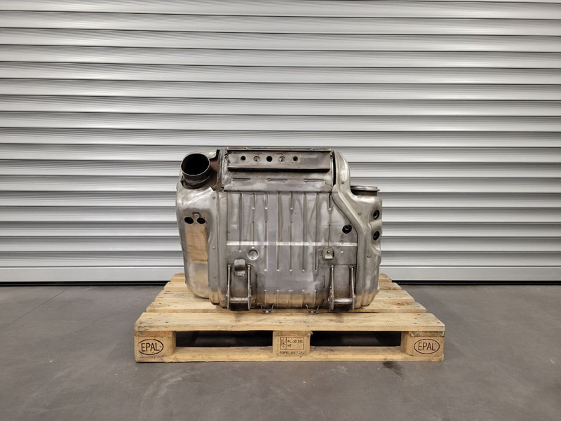Iveco STRALIS EURO 6 NEW PARTS INSIDE - Katalizator za Kamion: slika Iveco STRALIS EURO 6 NEW PARTS INSIDE - Katalizator za Kamion Iveco STRALIS EURO 6 NEW PARTS INSIDE - Katalizator za Kamion: slika Iveco STRALIS EURO 6 NEW PARTS INSIDE - Katalizator za Kamion