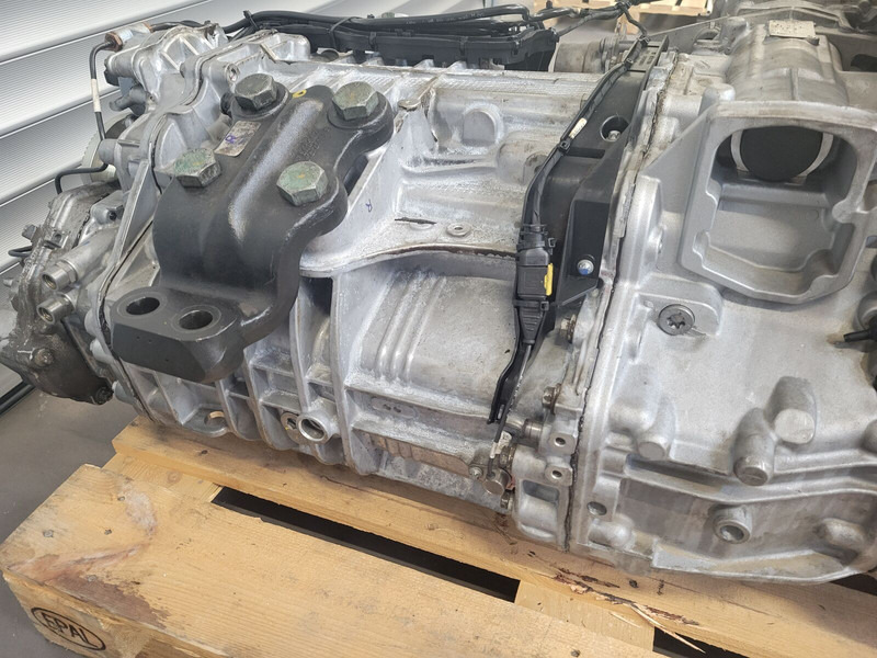 Mjenjač za Kamion Mercedes-Benz Actros - Arocs: slika Mjenjač za Kamion Mercedes-Benz Actros - Arocs