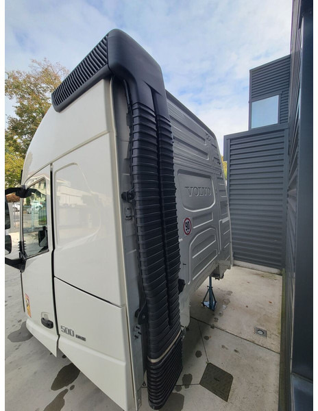 Volvo Globetrotter - Kabina i unutrašnjost za Kamion: slika Volvo Globetrotter - Kabina i unutrašnjost za Kamion Volvo Globetrotter - Kabina i unutrašnjost za Kamion: slika Volvo Globetrotter - Kabina i unutrašnjost za Kamion