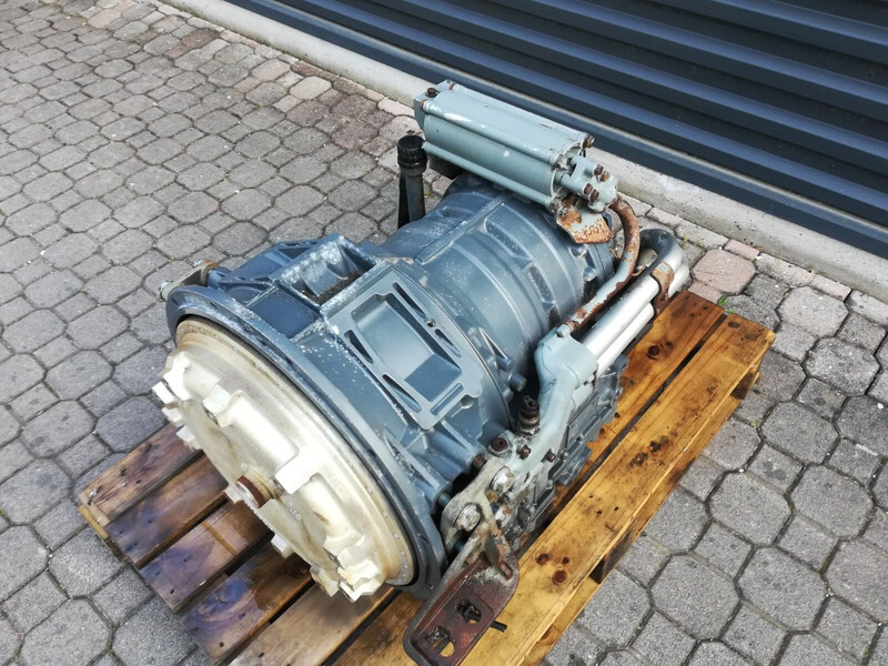 ZF ECOMAT2 ECOMAT 2 6HP602C - Mjenjač za Kamion: slika ZF ECOMAT2 ECOMAT 2 6HP602C - Mjenjač za Kamion ZF ECOMAT2 ECOMAT 2 6HP602C - Mjenjač za Kamion: slika ZF ECOMAT2 ECOMAT 2 6HP602C - Mjenjač za Kamion