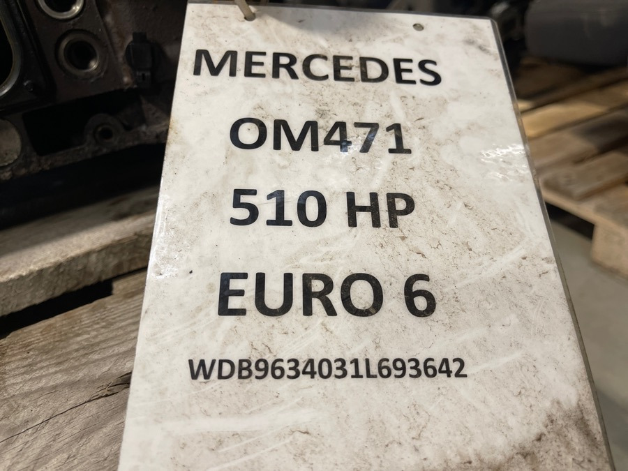 MERCEDES CYLINDERHEAD A4710104220 - Glava cilindra za Kamion: slika MERCEDES CYLINDERHEAD A4710104220 - Glava cilindra za Kamion MERCEDES CYLINDERHEAD A4710104220 - Glava cilindra za Kamion: slika MERCEDES CYLINDERHEAD A4710104220 - Glava cilindra za Kamion