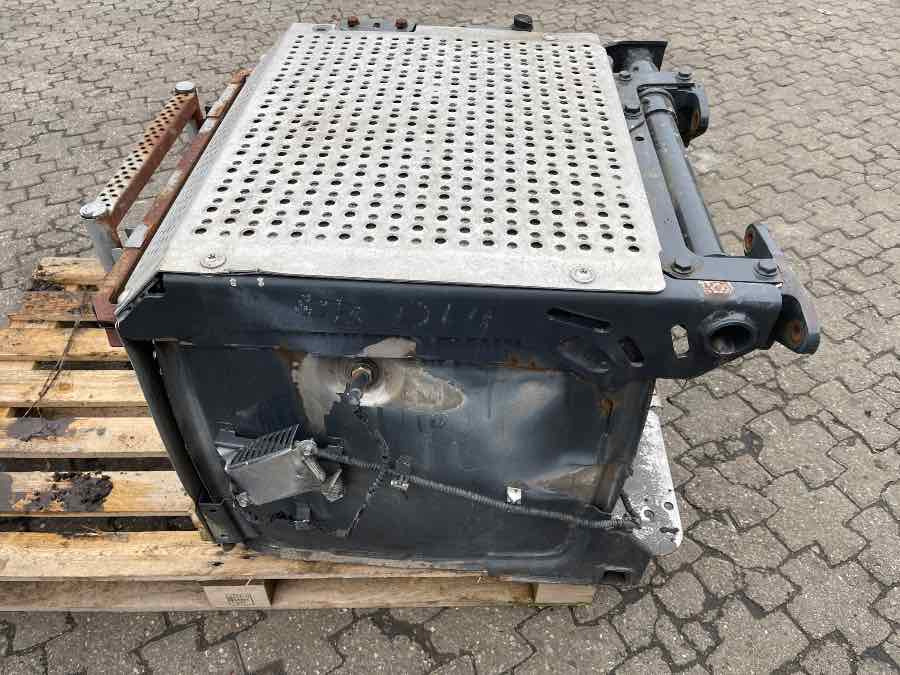 MERCEDES EXHAUST A0064900414 - Ispušni sustav za Kamion: slika MERCEDES EXHAUST A0064900414 - Ispušni sustav za Kamion MERCEDES EXHAUST A0064900414 - Ispušni sustav za Kamion: slika MERCEDES EXHAUST A0064900414 - Ispušni sustav za Kamion
