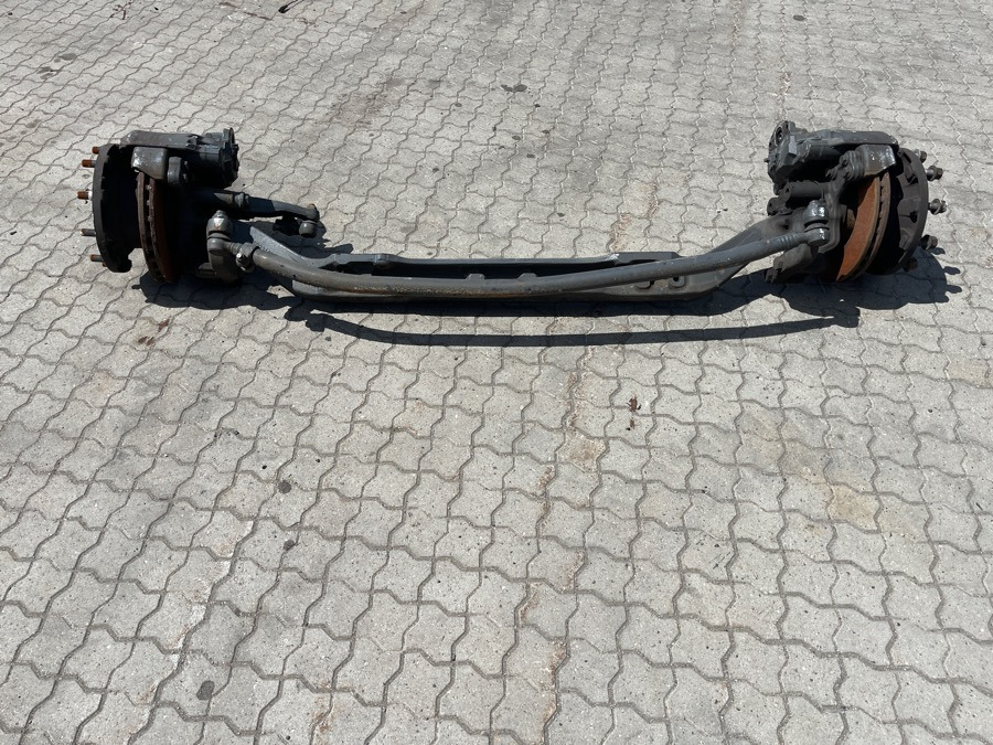 MERCEDES FRONT AXLE A0003301000 - Osovina i dijelovi za Kamion: slika MERCEDES FRONT AXLE A0003301000 - Osovina i dijelovi za Kamion MERCEDES FRONT AXLE A0003301000 - Osovina i dijelovi za Kamion: slika MERCEDES FRONT AXLE A0003301000 - Osovina i dijelovi za Kamion