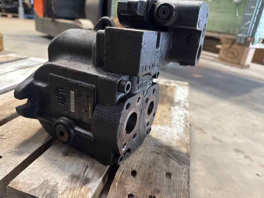 SCANIA BUS HYDRAULIC PUMP 2202323 - Hidraulika za Kamion: slika SCANIA BUS HYDRAULIC PUMP 2202323 - Hidraulika za Kamion SCANIA BUS HYDRAULIC PUMP 2202323 - Hidraulika za Kamion: slika SCANIA BUS HYDRAULIC PUMP 2202323 - Hidraulika za Kamion