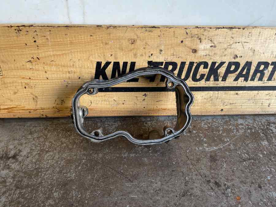 SCANIA CYLINDERHEAD COVER 1880754 - Motor i dijelovi za Kamion: slika SCANIA CYLINDERHEAD COVER 1880754 - Motor i dijelovi za Kamion SCANIA CYLINDERHEAD COVER 1880754 - Motor i dijelovi za Kamion: slika SCANIA CYLINDERHEAD COVER 1880754 - Motor i dijelovi za Kamion