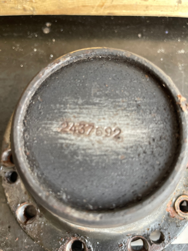 SCANIA DRIVE SHAFT FLANGE 2437692 - Polosovina za Kamion: slika  SCANIA DRIVE SHAFT FLANGE 2437692 - Polosovina za Kamion SCANIA DRIVE SHAFT FLANGE 2437692 - Polosovina za Kamion: slika  SCANIA DRIVE SHAFT FLANGE 2437692 - Polosovina za Kamion