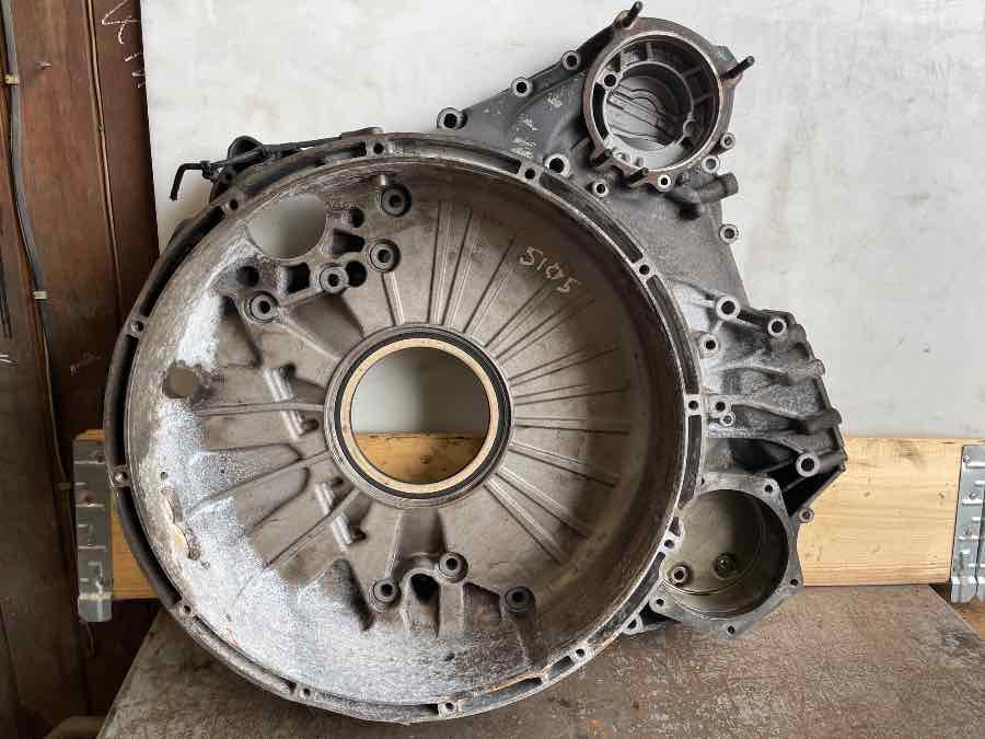 SCANIA FLYWHEEL HOUSE 2429099 - Motor i dijelovi za Kamion: slika SCANIA FLYWHEEL HOUSE 2429099 - Motor i dijelovi za Kamion SCANIA FLYWHEEL HOUSE 2429099 - Motor i dijelovi za Kamion: slika SCANIA FLYWHEEL HOUSE 2429099 - Motor i dijelovi za Kamion