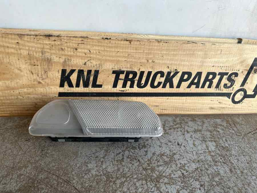 SCANIA ROOF LAMP 2038544 - Svjetla/ Rasvjeta za Kamion: slika SCANIA ROOF LAMP 2038544 - Svjetla/ Rasvjeta za Kamion SCANIA ROOF LAMP 2038544 - Svjetla/ Rasvjeta za Kamion: slika SCANIA ROOF LAMP 2038544 - Svjetla/ Rasvjeta za Kamion