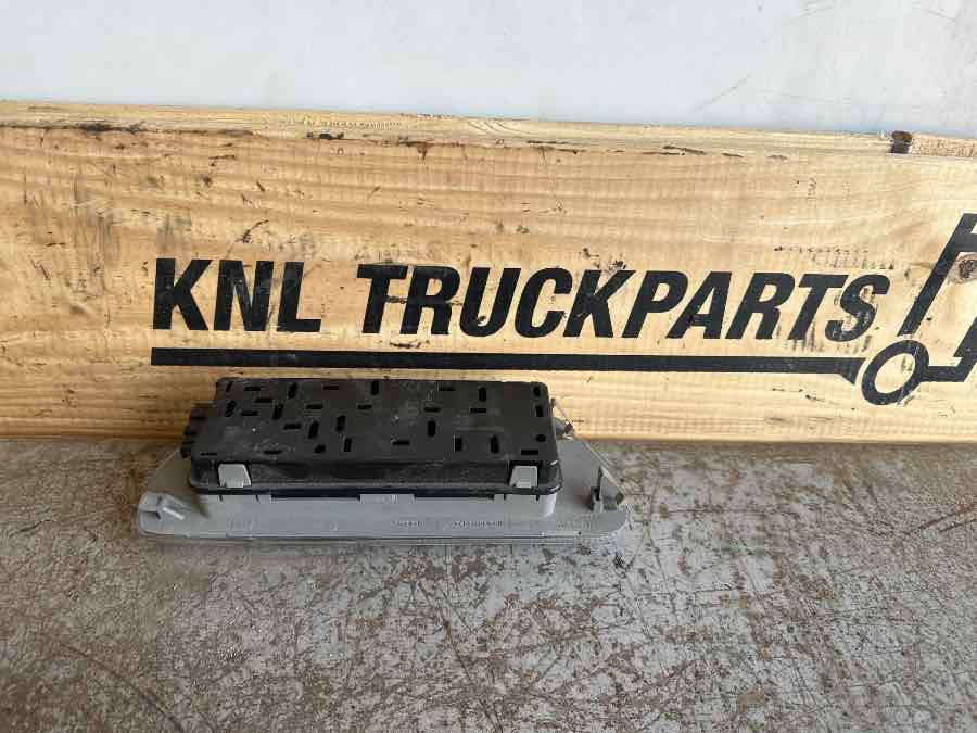 SCANIA ROOF LAMP 2242539 - Svjetla/ Rasvjeta za Kamion: slika SCANIA ROOF LAMP 2242539 - Svjetla/ Rasvjeta za Kamion SCANIA ROOF LAMP 2242539 - Svjetla/ Rasvjeta za Kamion: slika SCANIA ROOF LAMP 2242539 - Svjetla/ Rasvjeta za Kamion