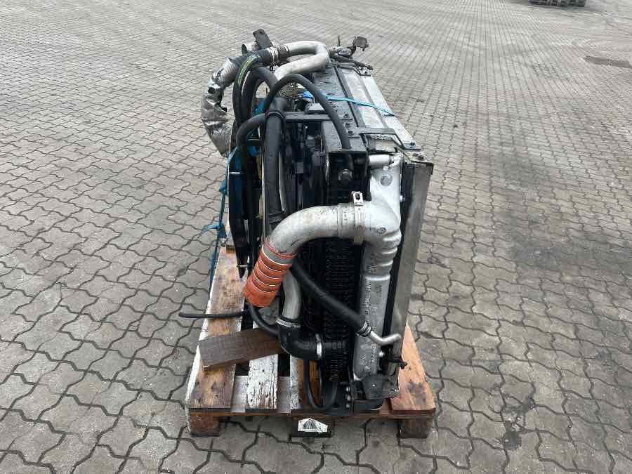 VOLVO BUS COOLER PACKET 21622194 - Sustav hlađenja za Autobus: slika VOLVO BUS COOLER PACKET 21622194 - Sustav hlađenja za Autobus VOLVO BUS COOLER PACKET 21622194 - Sustav hlađenja za Autobus: slika VOLVO BUS COOLER PACKET 21622194 - Sustav hlađenja za Autobus