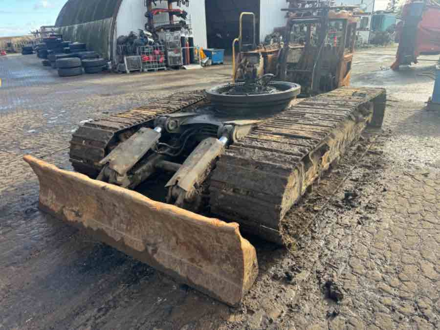 VOLVO CONSTRUCTION EXCAVATOR ECR145 UNDERCARRIAGE - Dijelovi donjeg postroja za Bager gusjeničar: slika VOLVO CONSTRUCTION EXCAVATOR ECR145 UNDERCARRIAGE - Dijelovi donjeg postroja za Bager gusjeničar VOLVO CONSTRUCTION EXCAVATOR ECR145 UNDERCARRIAGE - Dijelovi donjeg postroja za Bager gusjeničar: slika VOLVO CONSTRUCTION EXCAVATOR ECR145 UNDERCARRIAGE - Dijelovi donjeg postroja za Bager gusjeničar