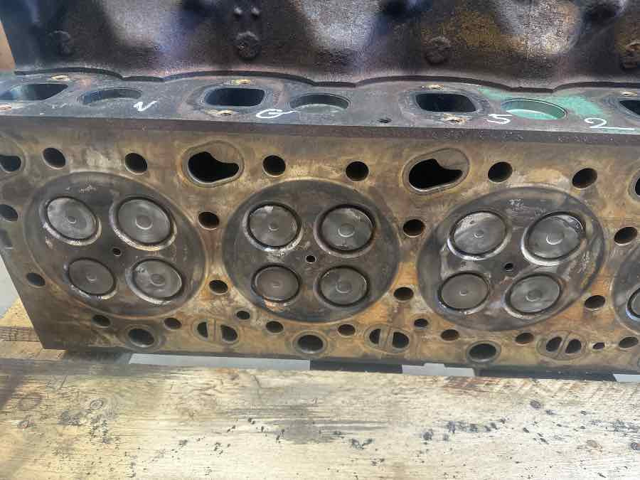 VOLVO CYLINDERHEAD D13 22784337 - Motor i dijelovi za Kamion: slika VOLVO CYLINDERHEAD D13 22784337 - Motor i dijelovi za Kamion VOLVO CYLINDERHEAD D13 22784337 - Motor i dijelovi za Kamion: slika VOLVO CYLINDERHEAD D13 22784337 - Motor i dijelovi za Kamion