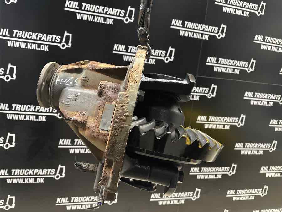 VOLVO DIFF RSS1360 - 2.85 // 22038829 - Diferencijalni zupčanik za Kamion: slika VOLVO DIFF RSS1360 - 2.85 // 22038829 - Diferencijalni zupčanik za Kamion VOLVO DIFF RSS1360 - 2.85 // 22038829 - Diferencijalni zupčanik za Kamion: slika VOLVO DIFF RSS1360 - 2.85 // 22038829 - Diferencijalni zupčanik za Kamion