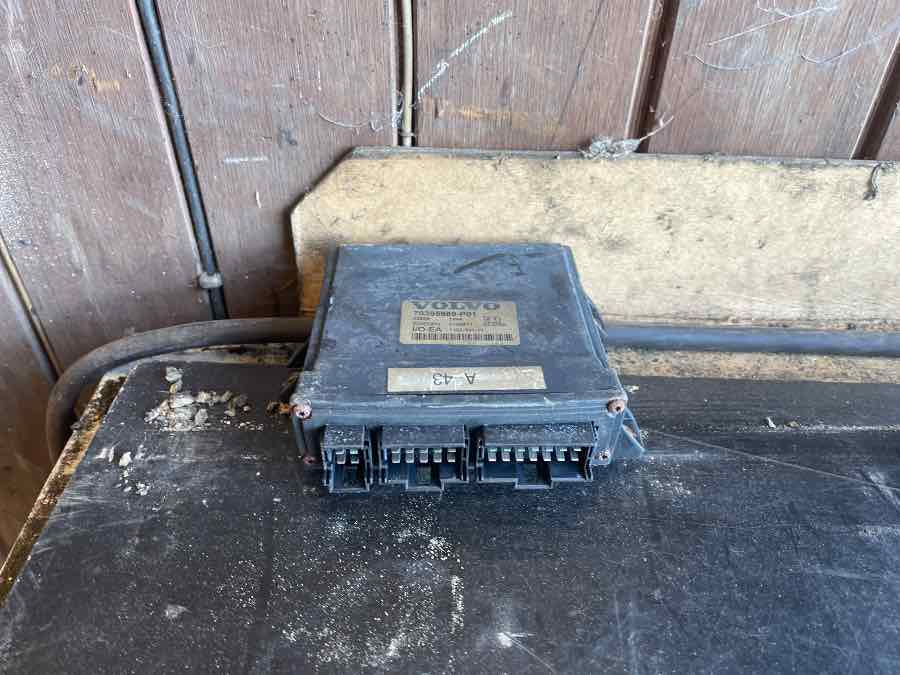 VOLVO ECU 70395989 - Upravljačka jedinica (ECU) za Autobus: slika VOLVO ECU 70395989 - Upravljačka jedinica (ECU) za Autobus VOLVO ECU 70395989 - Upravljačka jedinica (ECU) za Autobus: slika VOLVO ECU 70395989 - Upravljačka jedinica (ECU) za Autobus