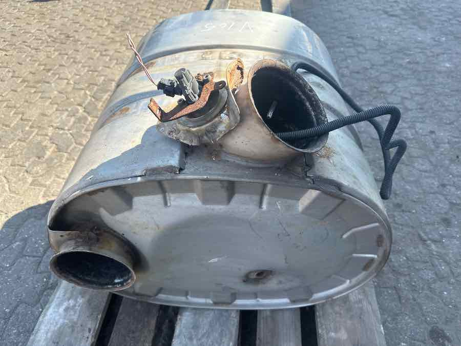 VOLVO EXHAUST 20894953 - Ispušni sustav za Kamion: slika VOLVO EXHAUST 20894953 - Ispušni sustav za Kamion VOLVO EXHAUST 20894953 - Ispušni sustav za Kamion: slika VOLVO EXHAUST 20894953 - Ispušni sustav za Kamion