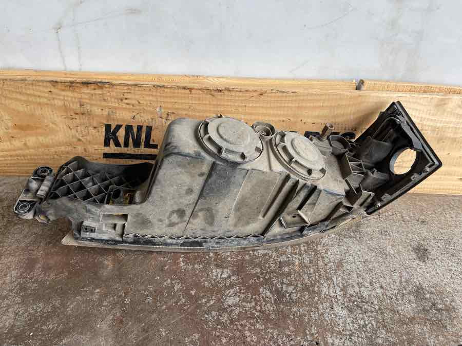 VOLVO FOG LAMP 22332592 RH - Svjetla/ Rasvjeta za Kamion: slika VOLVO FOG LAMP 22332592 RH - Svjetla/ Rasvjeta za Kamion VOLVO FOG LAMP 22332592 RH - Svjetla/ Rasvjeta za Kamion: slika VOLVO FOG LAMP 22332592 RH - Svjetla/ Rasvjeta za Kamion
