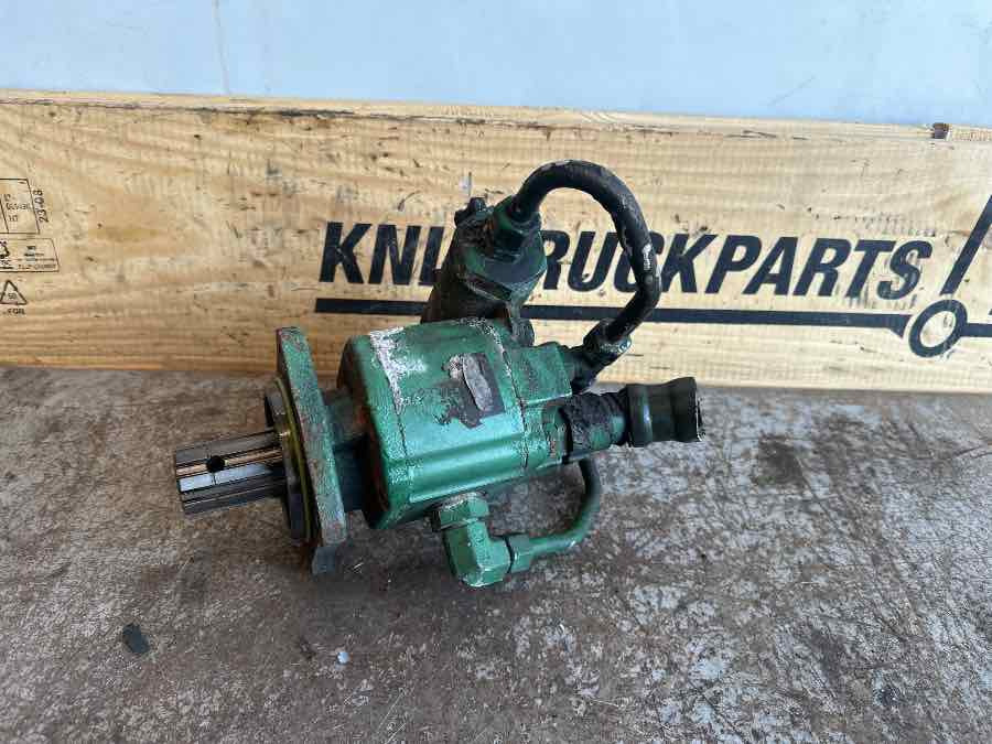 VOLVO HYDRAULIC PUMP 21963612 - Hidraulika za Kamion: slika VOLVO HYDRAULIC PUMP 21963612 - Hidraulika za Kamion VOLVO HYDRAULIC PUMP 21963612 - Hidraulika za Kamion: slika VOLVO HYDRAULIC PUMP 21963612 - Hidraulika za Kamion