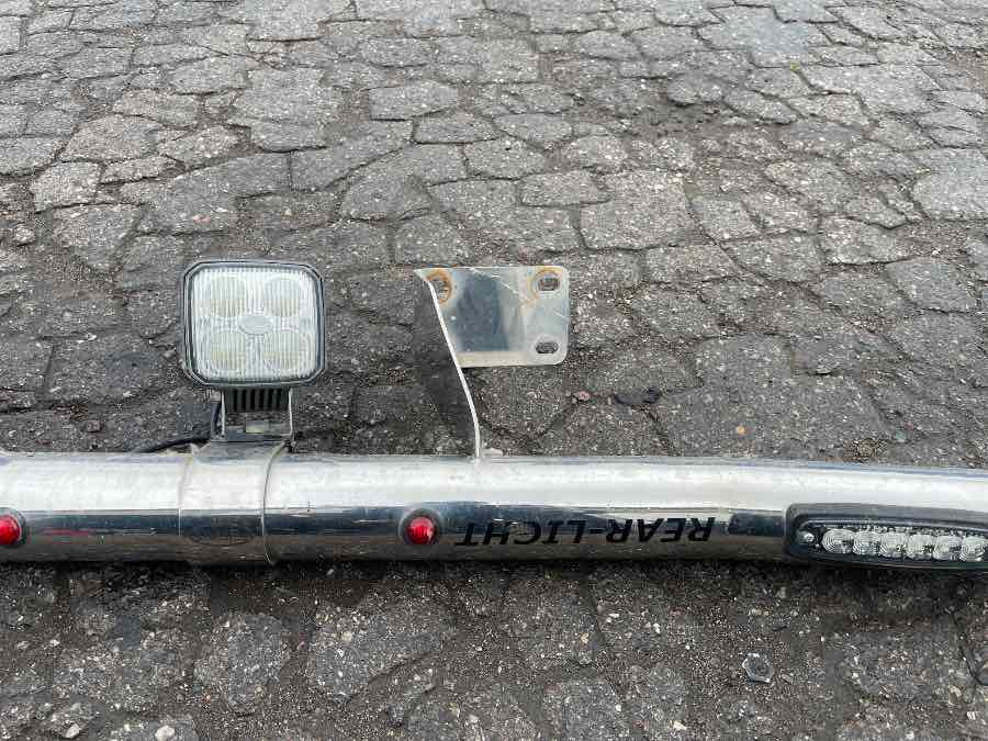 VOLVO LIGHT BOOM, CHROME - Svjetla/ Rasvjeta za Kamion: slika VOLVO LIGHT BOOM, CHROME - Svjetla/ Rasvjeta za Kamion VOLVO LIGHT BOOM, CHROME - Svjetla/ Rasvjeta za Kamion: slika VOLVO LIGHT BOOM, CHROME - Svjetla/ Rasvjeta za Kamion