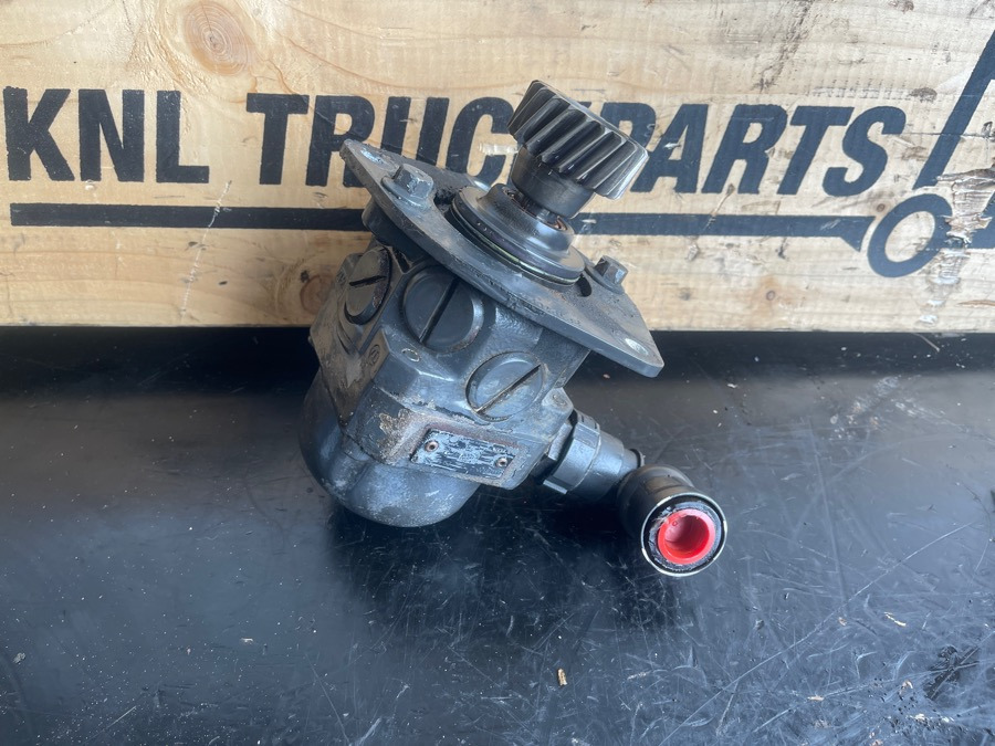 VOLVO STEERING PUMP 22587133 - Upravljački mehanizam za Kamion: slika VOLVO STEERING PUMP 22587133 - Upravljački mehanizam za Kamion VOLVO STEERING PUMP 22587133 - Upravljački mehanizam za Kamion: slika VOLVO STEERING PUMP 22587133 - Upravljački mehanizam za Kamion