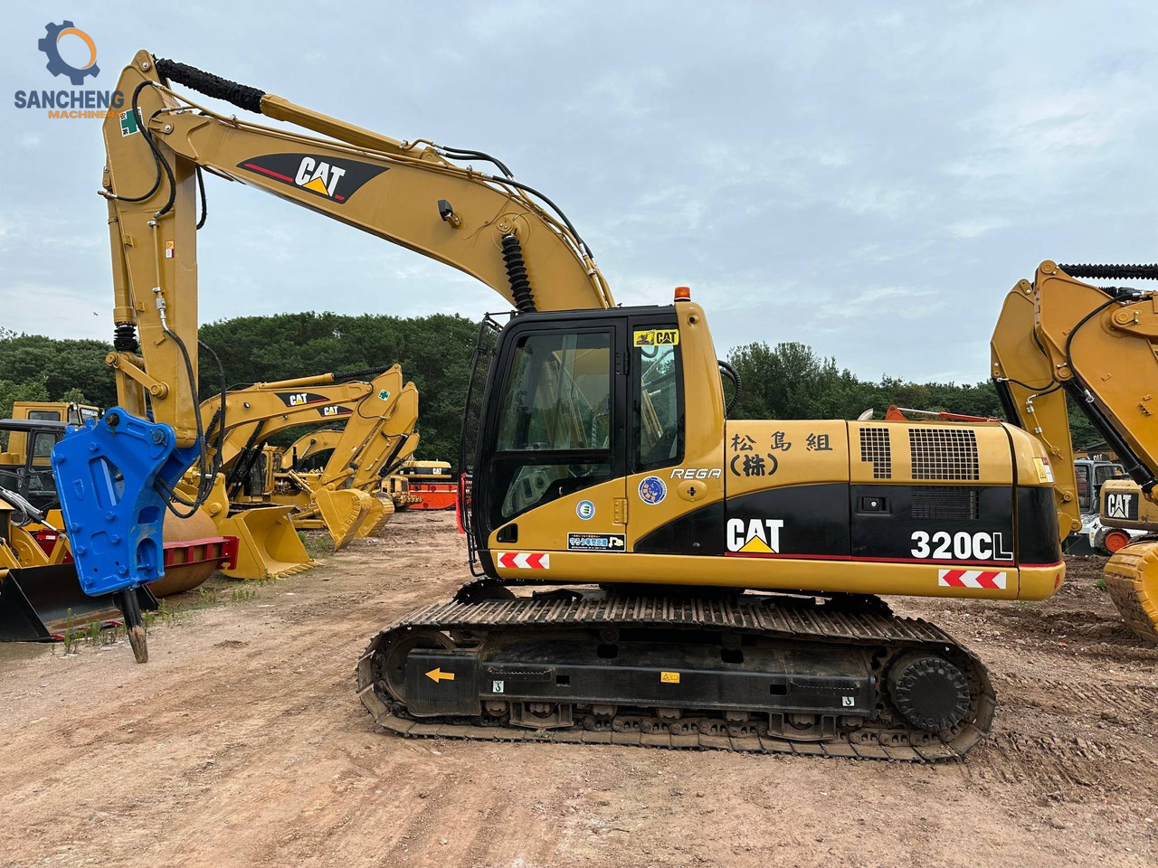 CAT 320CL with hammer - Bager gusjeničar: slika CAT 320CL with hammer - Bager gusjeničar CAT 320CL with hammer - Bager gusjeničar: slika CAT 320CL with hammer - Bager gusjeničar