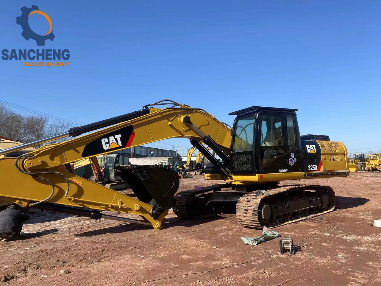 CAT 325D - Bager: slika CAT 325D - Bager CAT 325D - Bager: slika CAT 325D - Bager