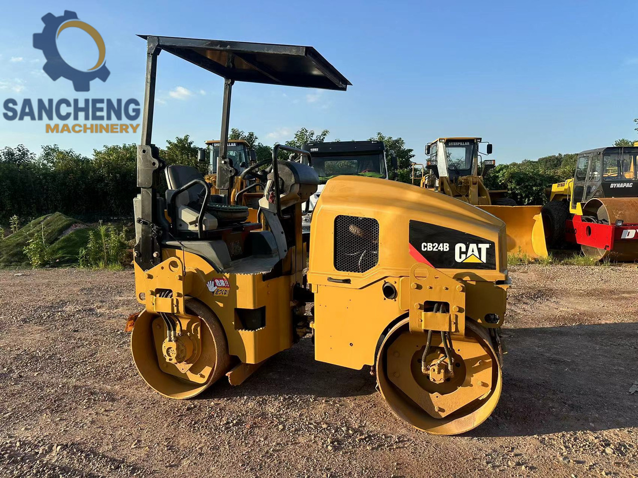 CAT CB24B - Valjak: slika CAT CB24B - Valjak CAT CB24B - Valjak: slika CAT CB24B - Valjak
