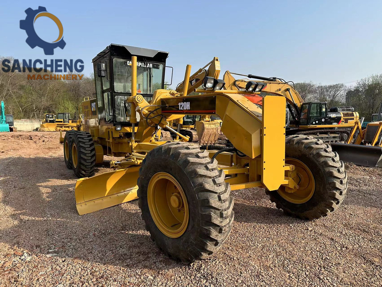 CATERPILLAR 120H - Grejder: slika CATERPILLAR 120H - Grejder CATERPILLAR 120H - Grejder: slika CATERPILLAR 120H - Grejder