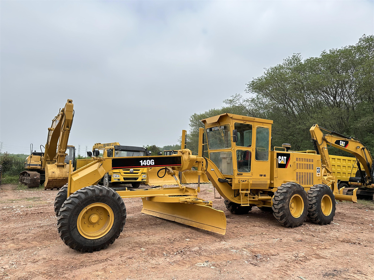 CATERPILLAR 140G - Grejder: slika CATERPILLAR 140G - Grejder CATERPILLAR 140G - Grejder: slika CATERPILLAR 140G - Grejder
