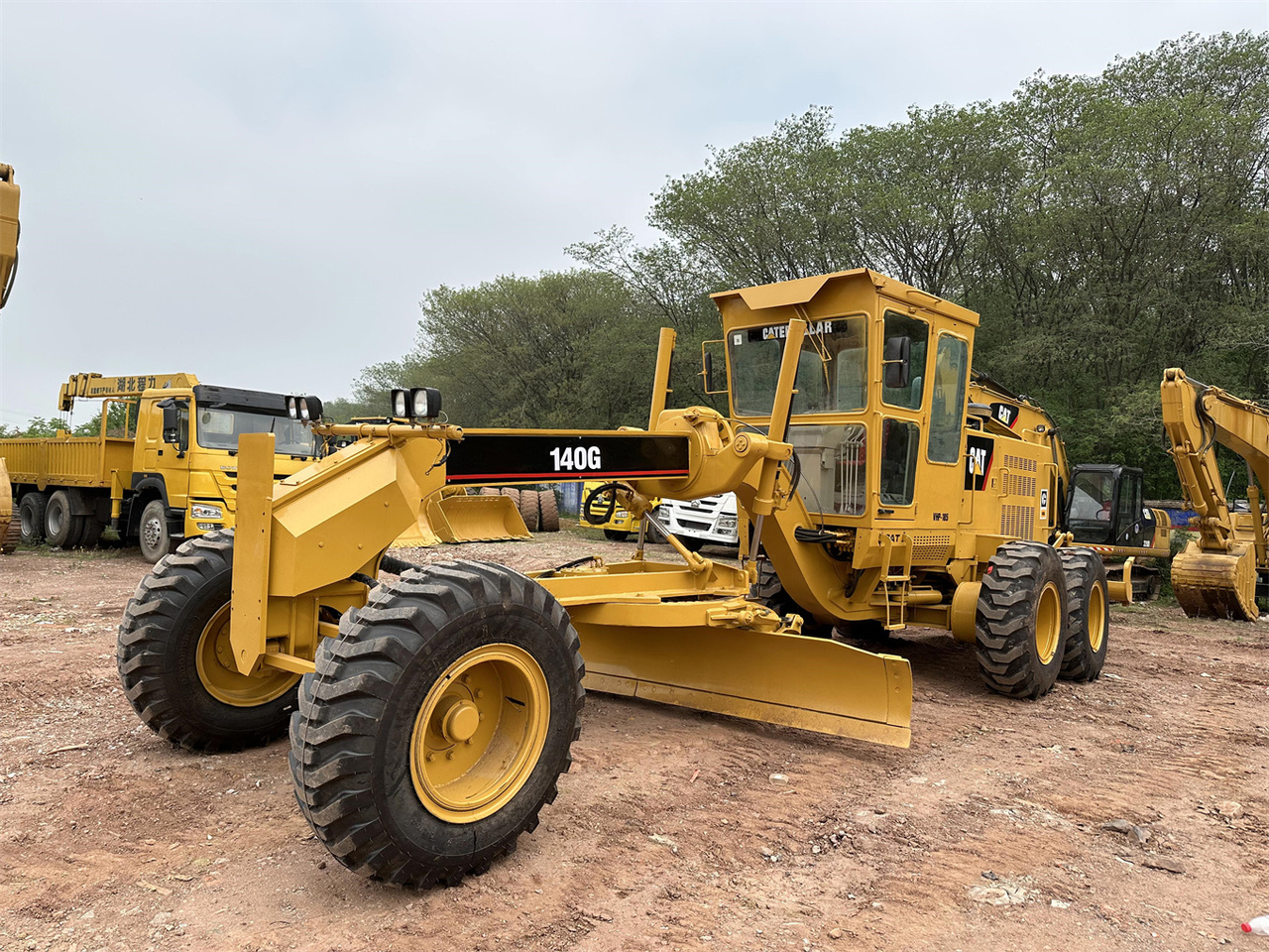 CATERPILLAR 140G - Grejder: slika CATERPILLAR 140G - Grejder CATERPILLAR 140G - Grejder: slika CATERPILLAR 140G - Grejder