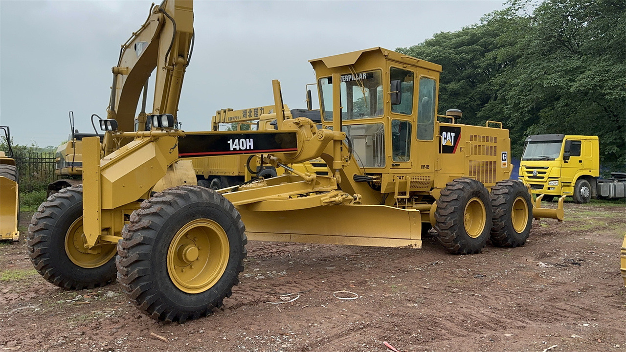 CATERPILLAR 140H - Grejder: slika CATERPILLAR 140H - Grejder CATERPILLAR 140H - Grejder: slika CATERPILLAR 140H - Grejder