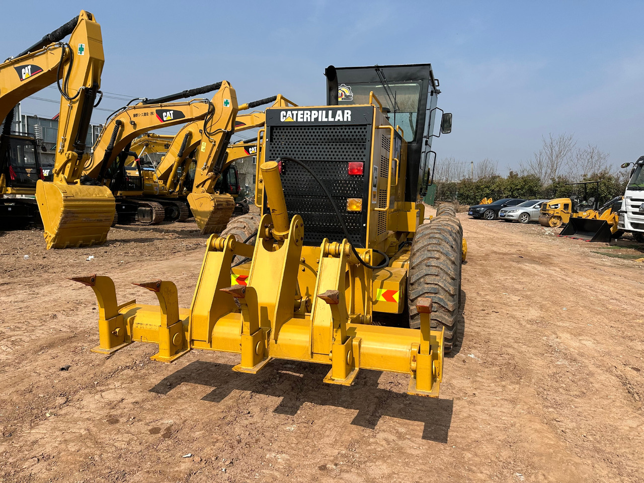 CATERPILLAR 140H - Grejder: slika CATERPILLAR 140H - Grejder CATERPILLAR 140H - Grejder: slika CATERPILLAR 140H - Grejder