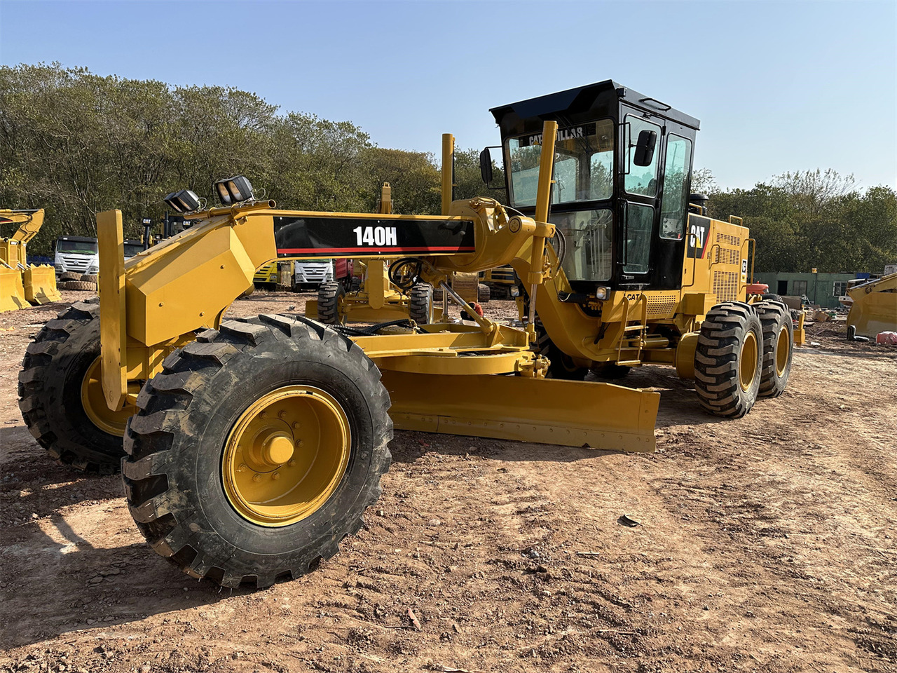 CATERPILLAR 140H - Grejder: slika CATERPILLAR 140H - Grejder CATERPILLAR 140H - Grejder: slika CATERPILLAR 140H - Grejder