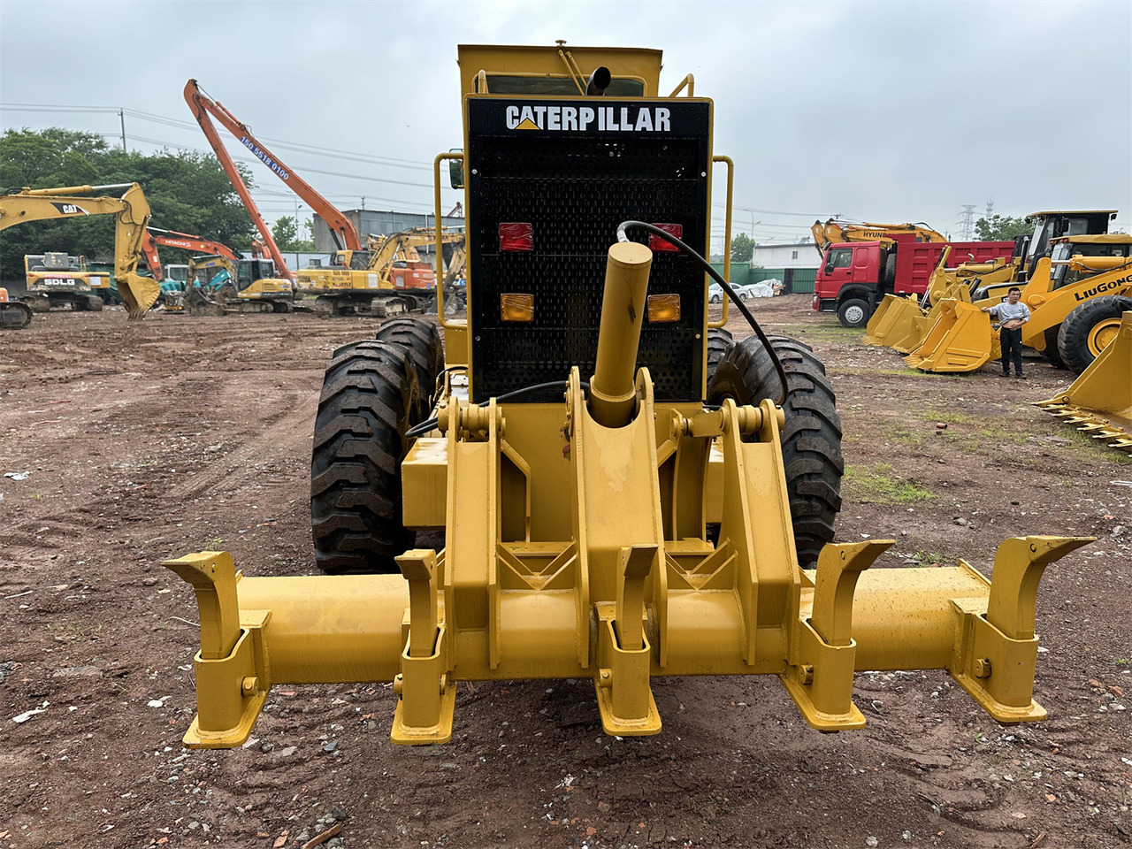 CATERPILLAR 140K - Grejder: slika CATERPILLAR 140K - Grejder CATERPILLAR 140K - Grejder: slika CATERPILLAR 140K - Grejder