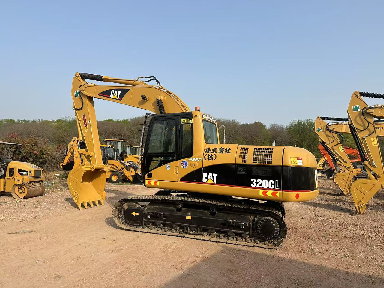 CATERPILLAR 320C - Bager gusjeničar: slika CATERPILLAR 320C - Bager gusjeničar CATERPILLAR 320C - Bager gusjeničar: slika CATERPILLAR 320C - Bager gusjeničar