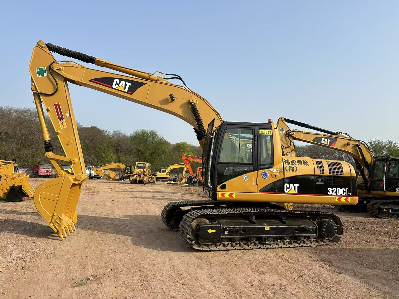 CATERPILLAR 320C - Bager gusjeničar: slika CATERPILLAR 320C - Bager gusjeničar CATERPILLAR 320C - Bager gusjeničar: slika CATERPILLAR 320C - Bager gusjeničar