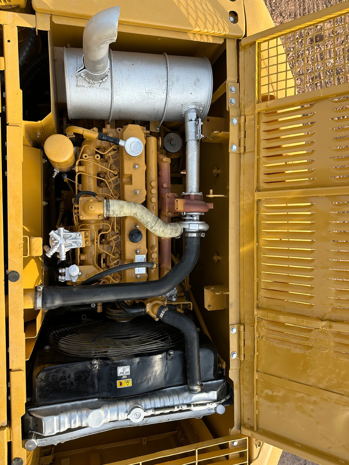 Bager gusjeničar CATERPILLAR 320CL crawler excavator: slika Bager gusjeničar CATERPILLAR 320CL crawler excavator Bager gusjeničar CATERPILLAR 320CL crawler excavator: slika Bager gusjeničar CATERPILLAR 320CL crawler excavator