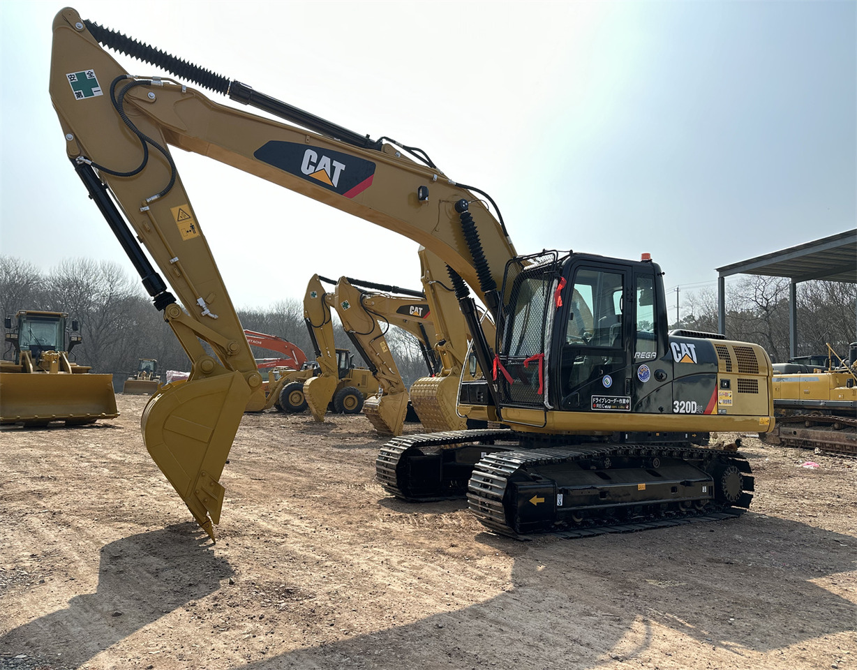 CATERPILLAR 320D2L - Bager gusjeničar: slika CATERPILLAR 320D2L - Bager gusjeničar CATERPILLAR 320D2L - Bager gusjeničar: slika CATERPILLAR 320D2L - Bager gusjeničar
