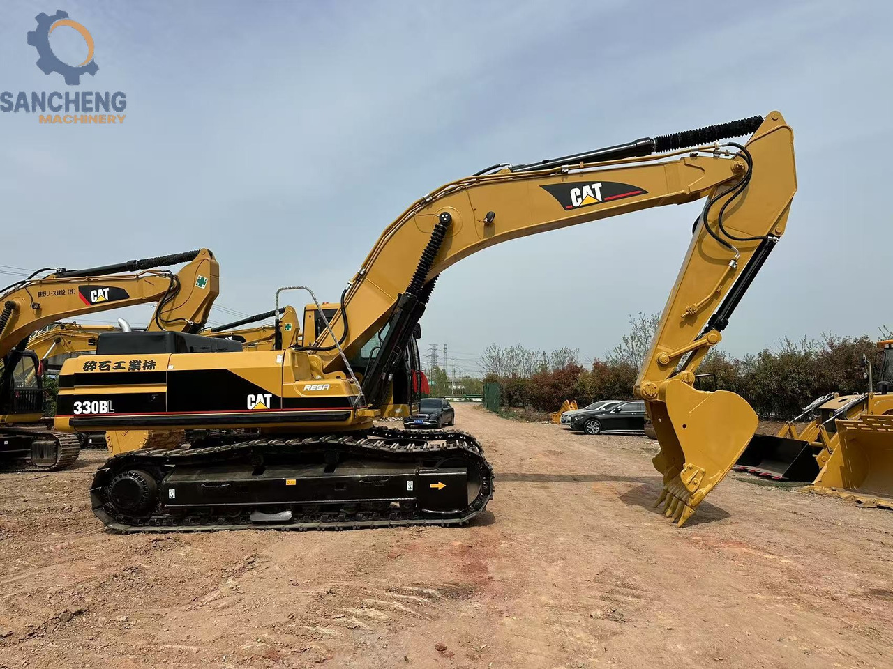 CATERPILLAR 330BL - Bager: slika CATERPILLAR 330BL - Bager CATERPILLAR 330BL - Bager: slika CATERPILLAR 330BL - Bager