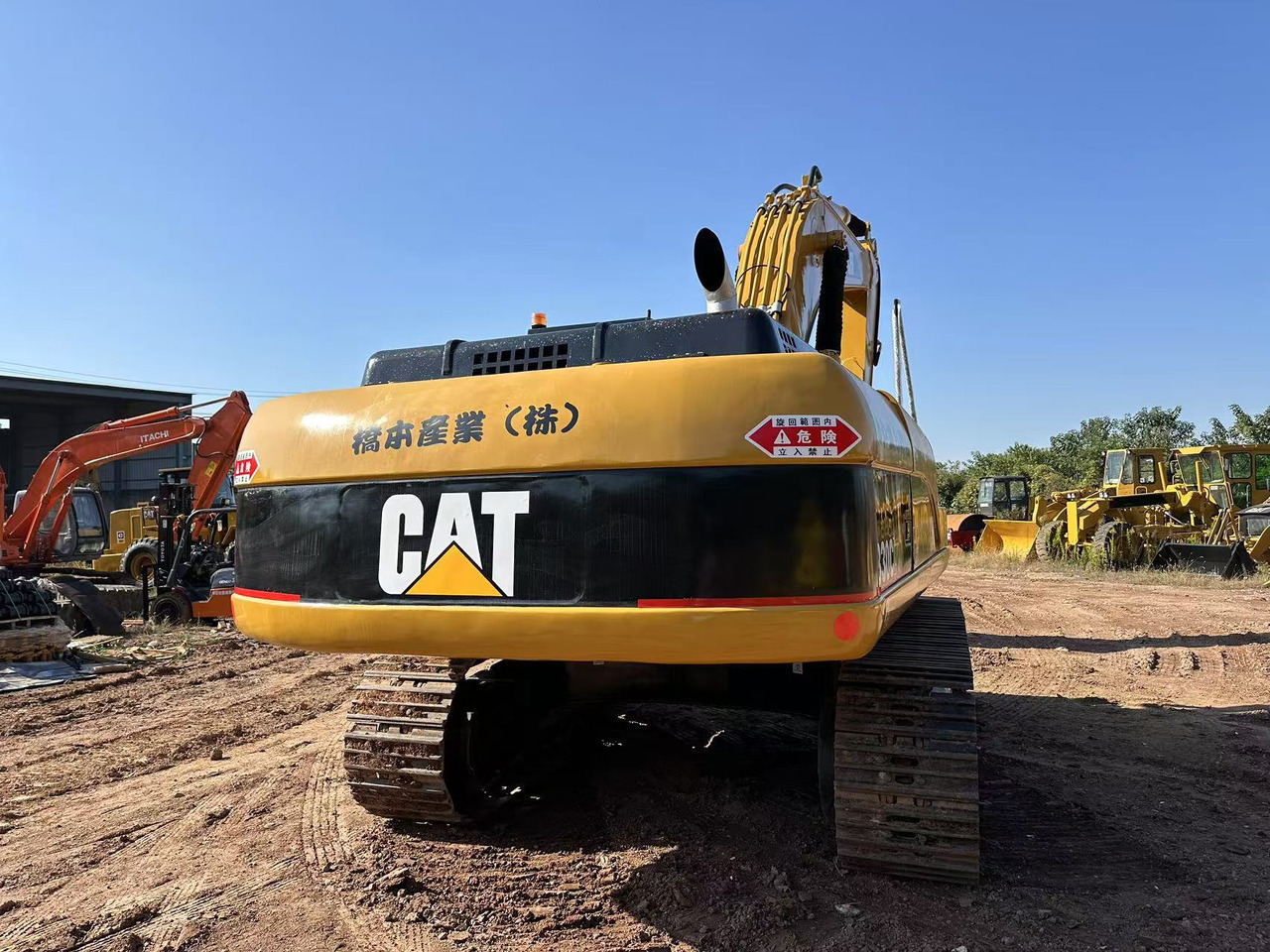 Bager CATERPILLAR 330C: slika Bager CATERPILLAR 330C