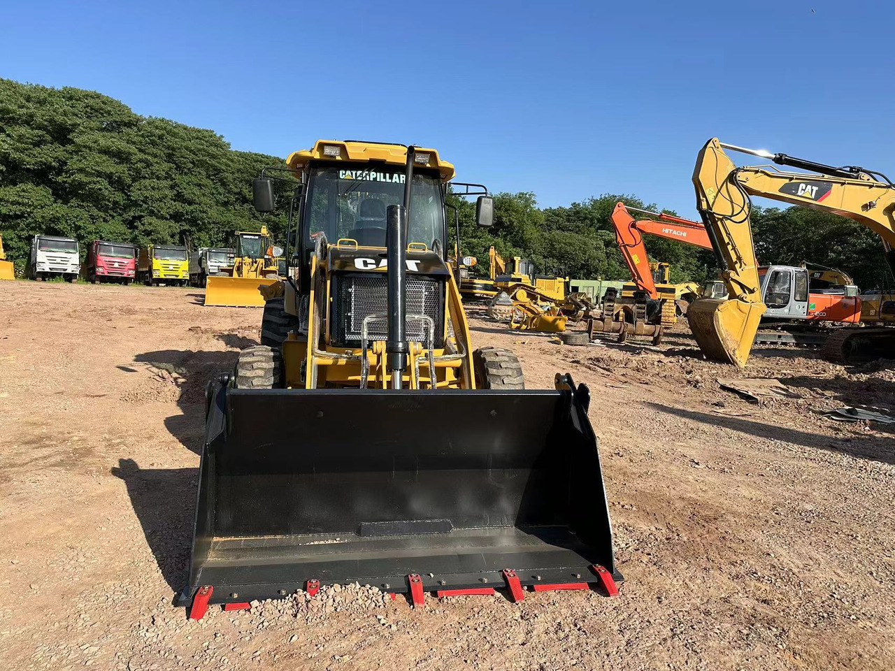 CATERPILLAR 420F2 - Rovokopač-utovarivač: slika CATERPILLAR 420F2 - Rovokopač-utovarivač CATERPILLAR 420F2 - Rovokopač-utovarivač: slika CATERPILLAR 420F2 - Rovokopač-utovarivač