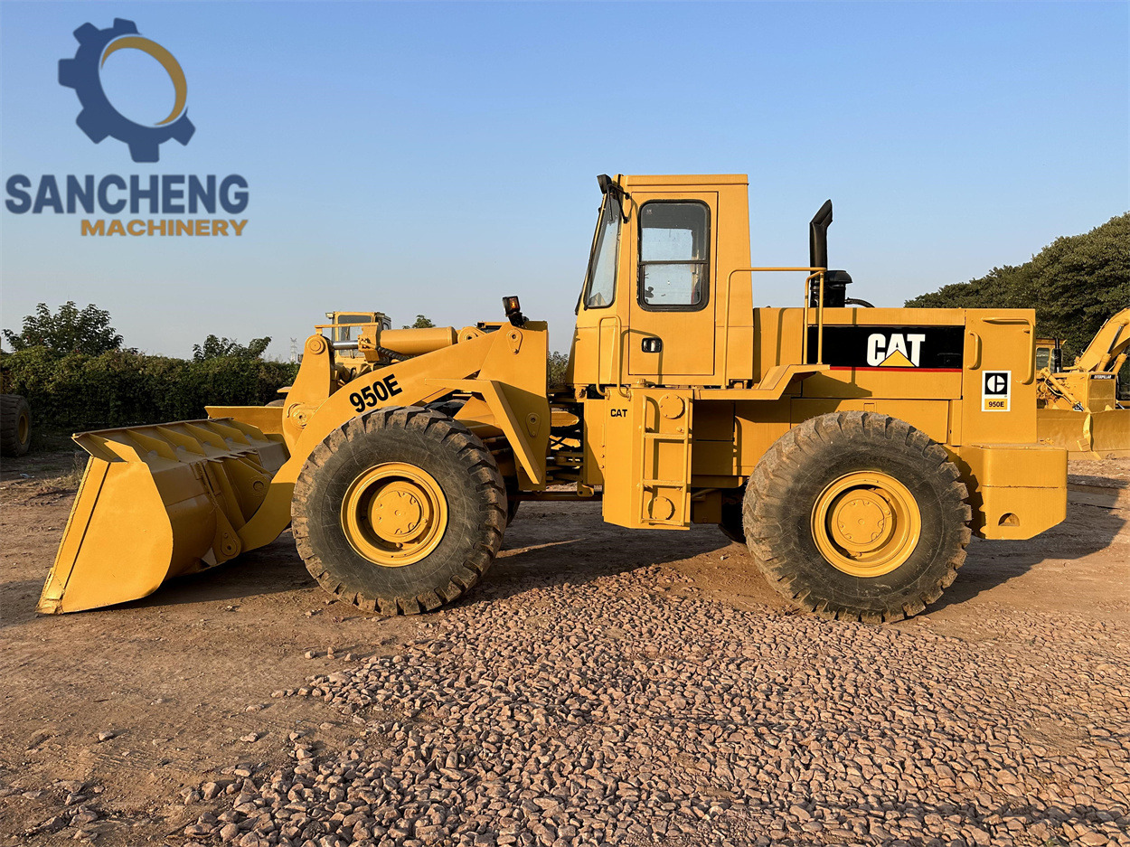 CATERPILLAR 950E - Utovarivač na kotačima: slika CATERPILLAR 950E - Utovarivač na kotačima CATERPILLAR 950E - Utovarivač na kotačima: slika CATERPILLAR 950E - Utovarivač na kotačima
