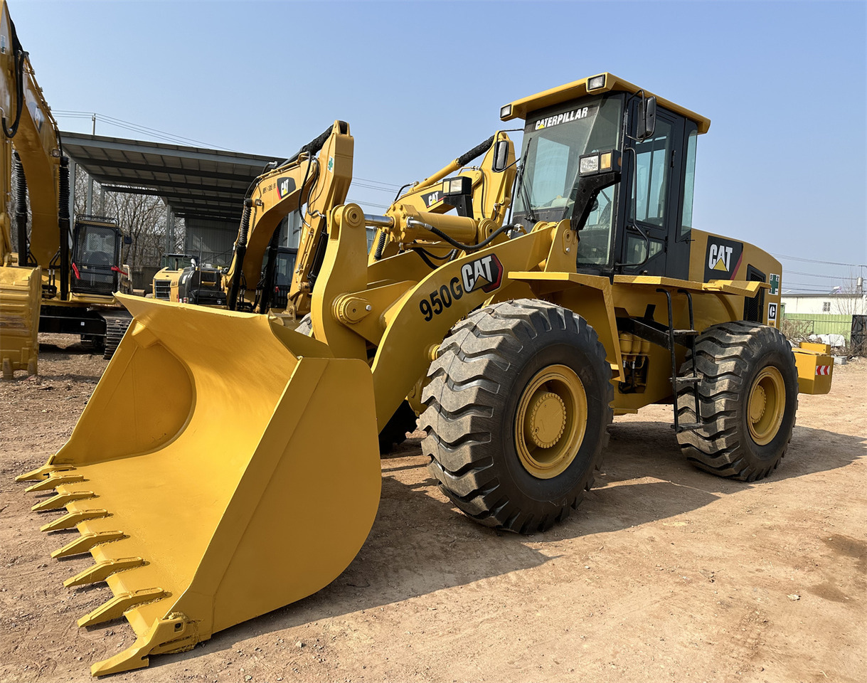 CATERPILLAR 950G - Utovarivač na kotačima: slika CATERPILLAR 950G - Utovarivač na kotačima CATERPILLAR 950G - Utovarivač na kotačima: slika CATERPILLAR 950G - Utovarivač na kotačima