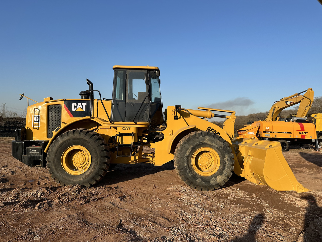 CATERPILLAR 950G - Utovarivač na kotačima: slika CATERPILLAR 950G - Utovarivač na kotačima CATERPILLAR 950G - Utovarivač na kotačima: slika CATERPILLAR 950G - Utovarivač na kotačima